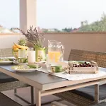 Turta Apartment