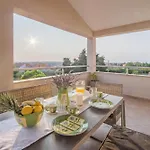 Turta Apartment