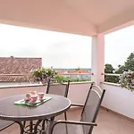 Turta Apartment